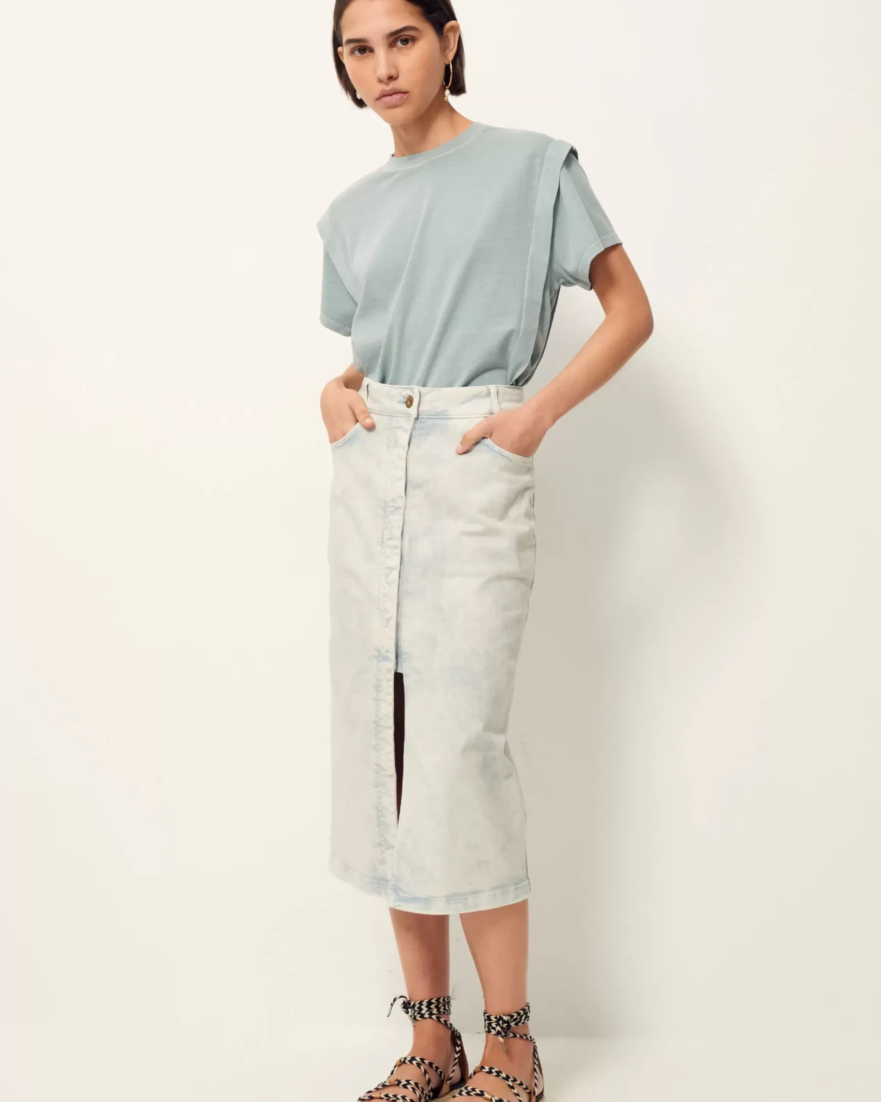 Outlet Amadeo Jupes et shorts