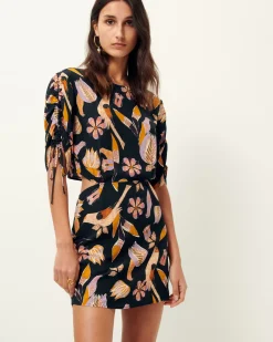 Online Angelica Robes