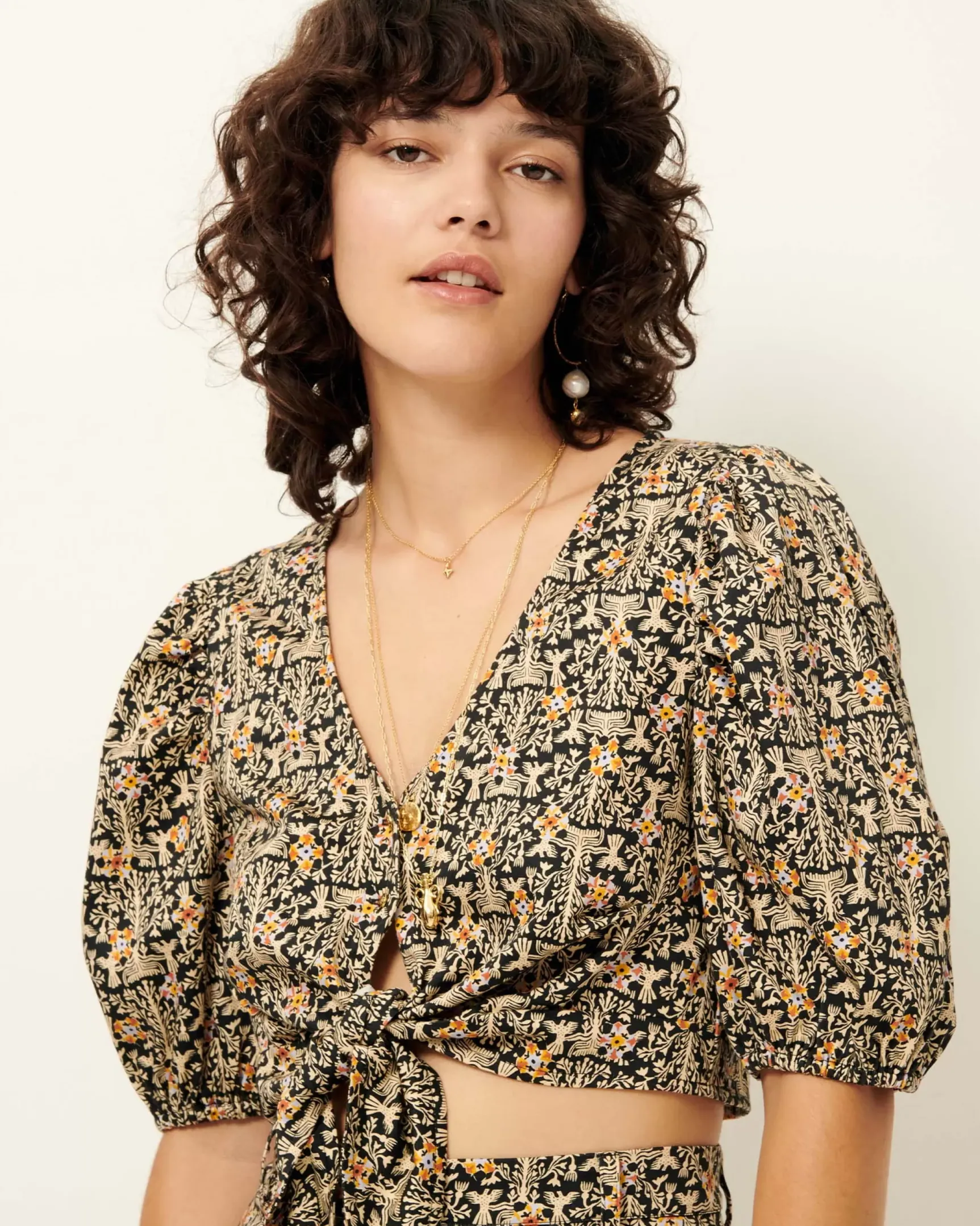 Outlet Aurea Chemises et blouses