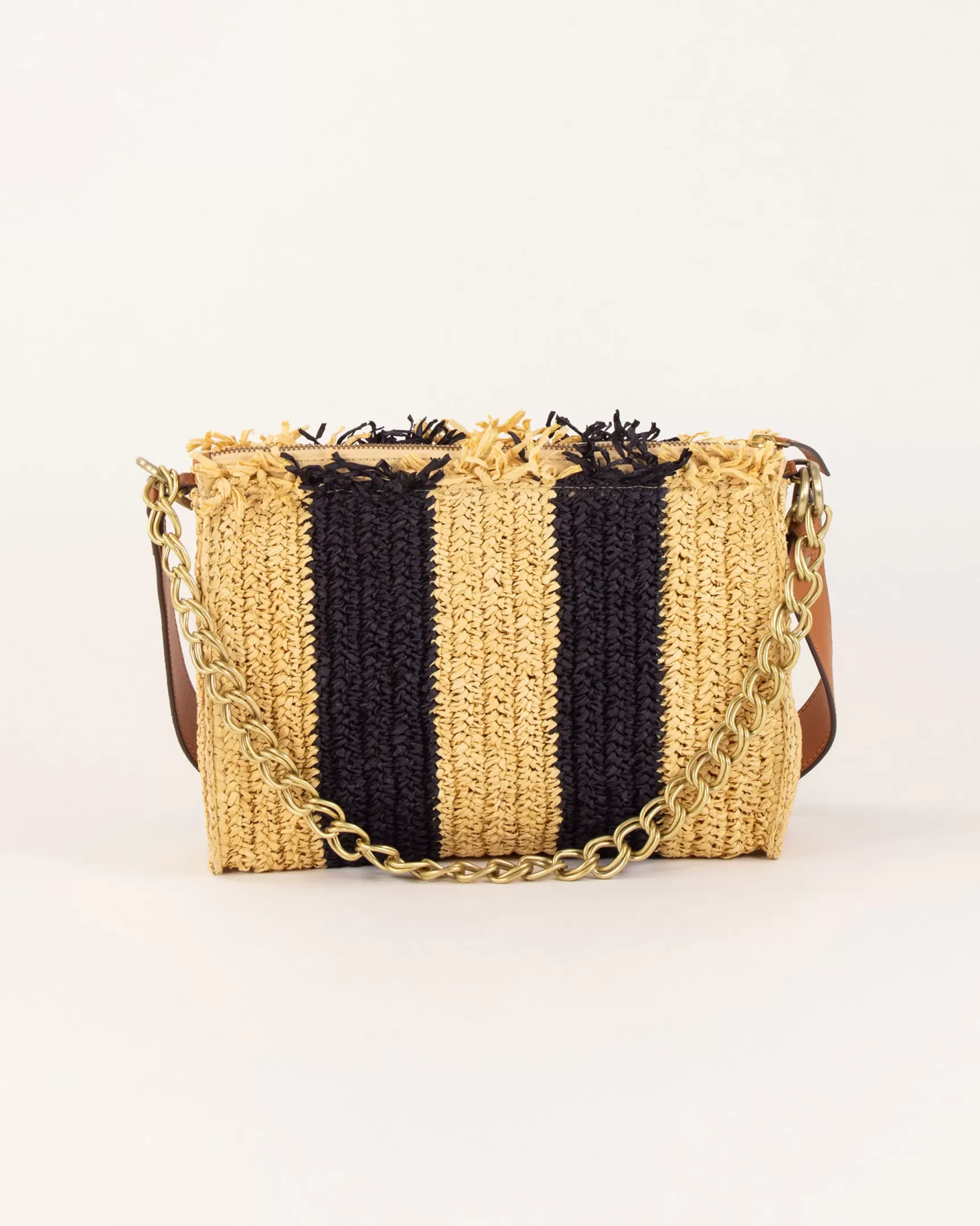 Hot Farawa st Spring 2024