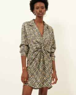 Clearance Holda Courtes