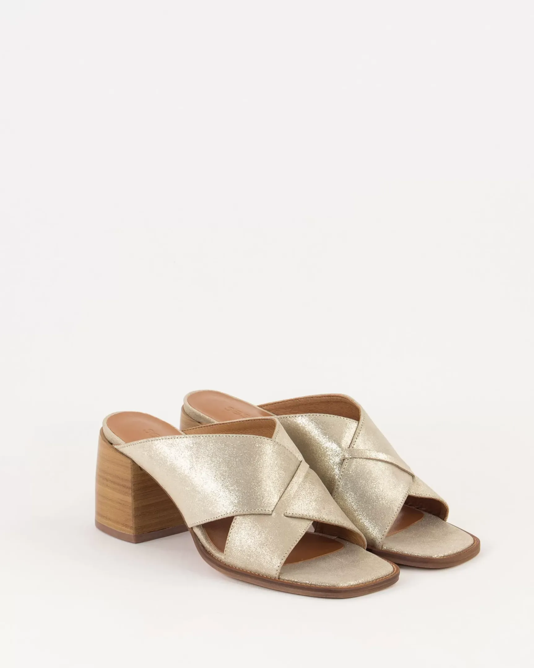 Hot Soko oui Voir tout