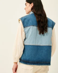 Hot West lake Vestes