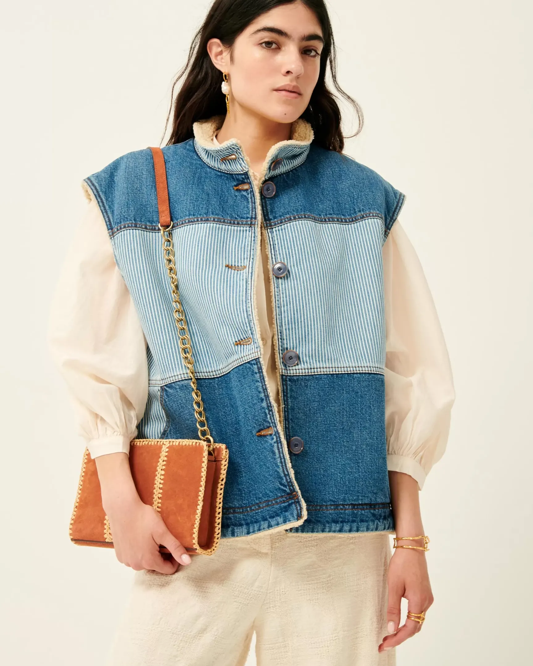 Outlet West lake Spring 2024